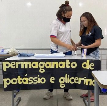 Diversão e aprendizagem para estudantes de Antonio Honório