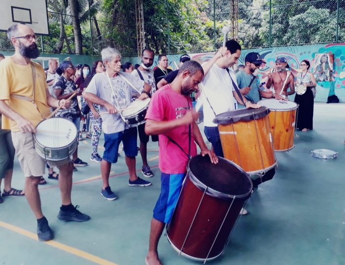 Caps de Vitória participa de ensaio para desfile no Sambão do Povo