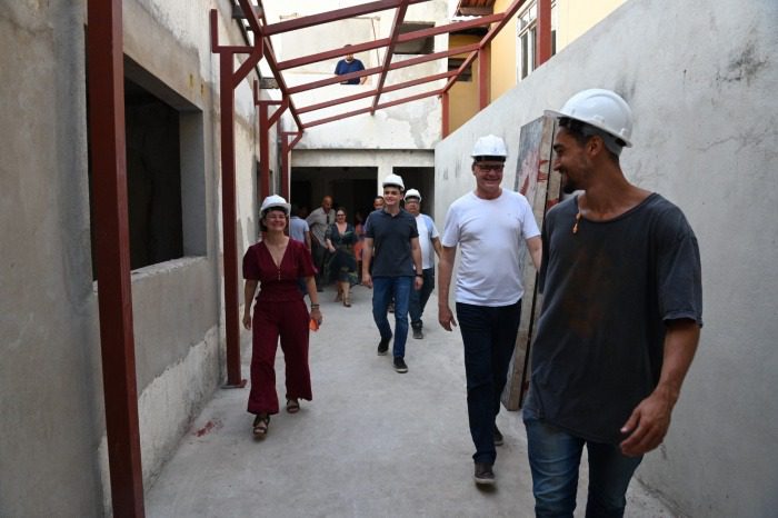 Pazolini visita obras em abrigo para crianças em que foram investidos mais de R$ 700 mil
