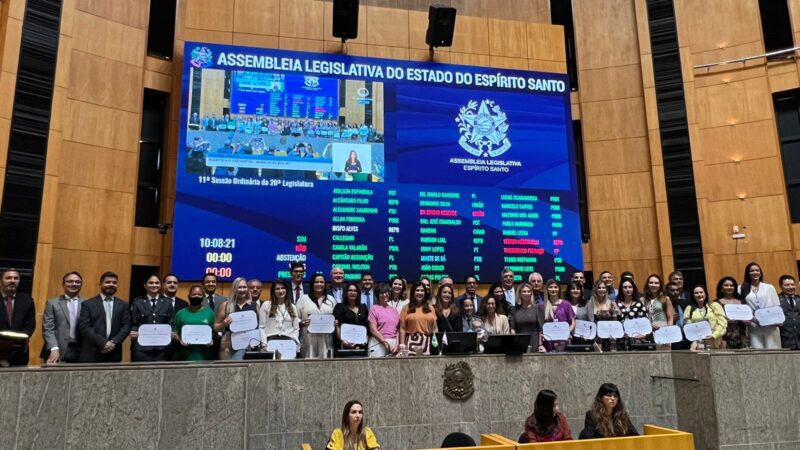 Dia Internacional da Mulher é marcado por homenagem na Assembleia Legislativa