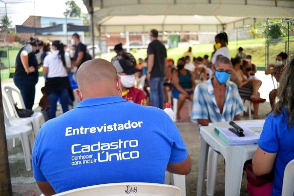 Prefeitura monta gabinete em São Pedro e leva vários serviços para a região