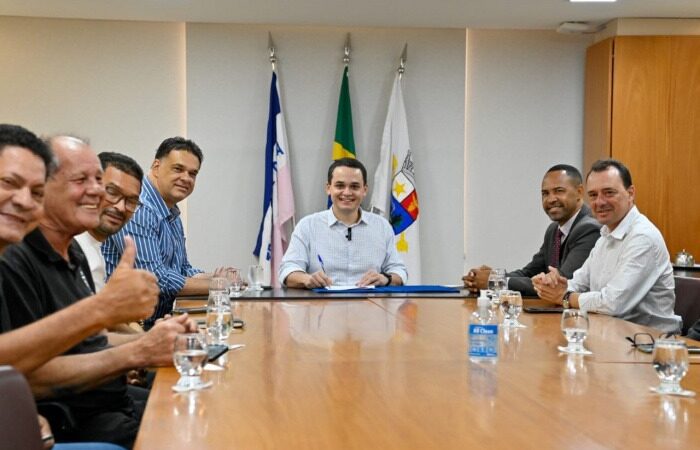 Prefeitura reduz o número de cargos comissionados e economiza R$ 4,2 milhões