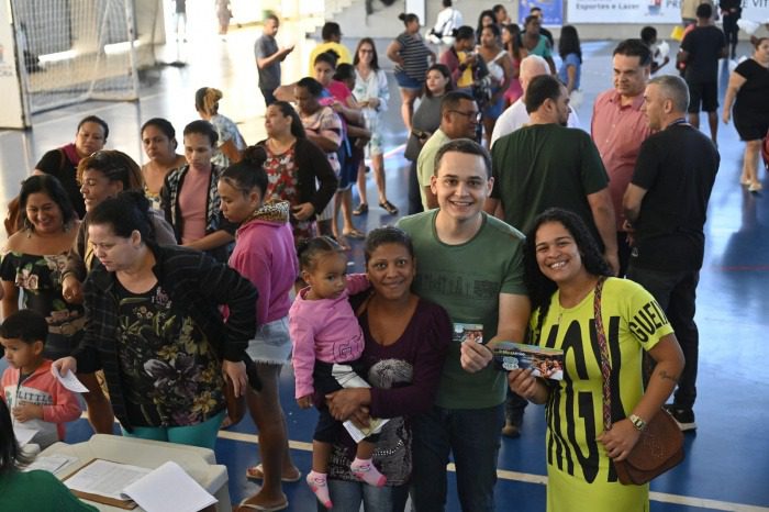 Mais de 500 cartões são distribuídos em programa que transforma vidas em Vitória