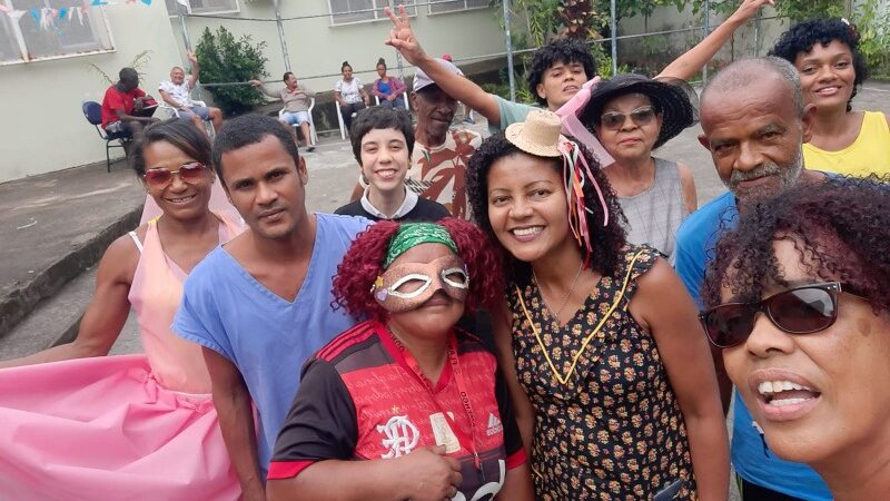 Pacientes da atenção psicossocial de Vitória se divertem com a animada Festa Julina
