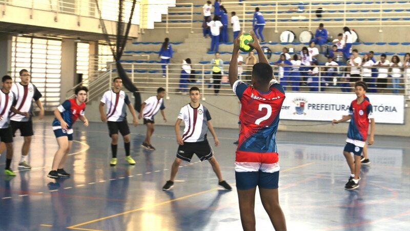 Jemvi: Finais de Handebol empolgam com jogos disputados e clima de festa