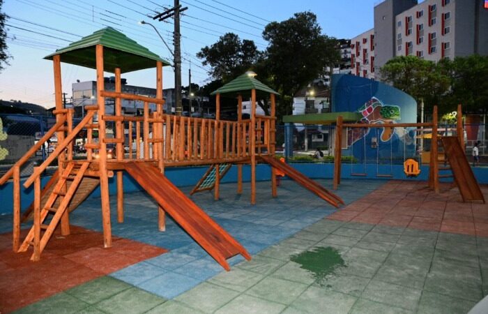 Entrega do Parque Kids: Praia do Suá recebe celebração e novo espaço de diversão