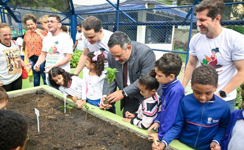 Programa Horta no Parque chega a Maruípe como o primeiro bairro beneficiado