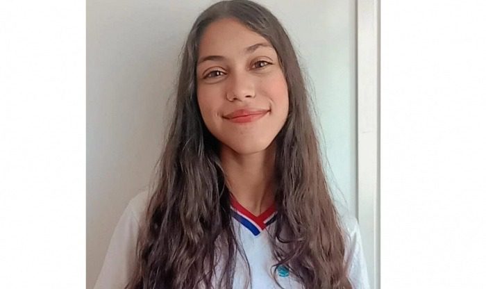 Aluna Brilha na 1ª Olimpíada Nacional Feminina de Química com Medalha de Ouro