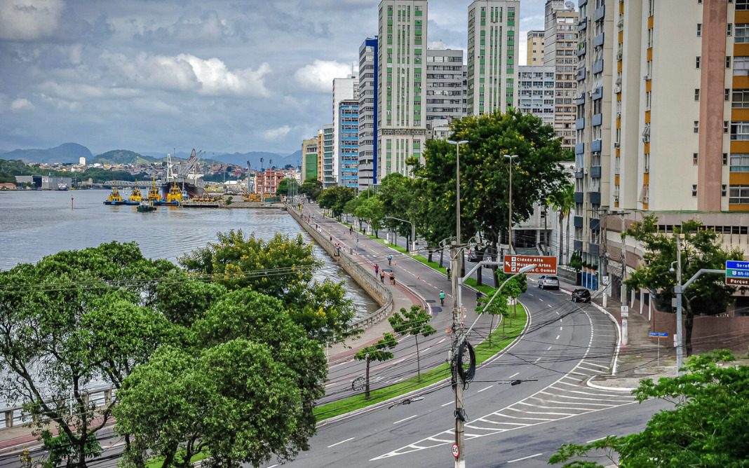 Centro de Vitória em Evidência: A Valorização que Transforma o Coração da Cidade