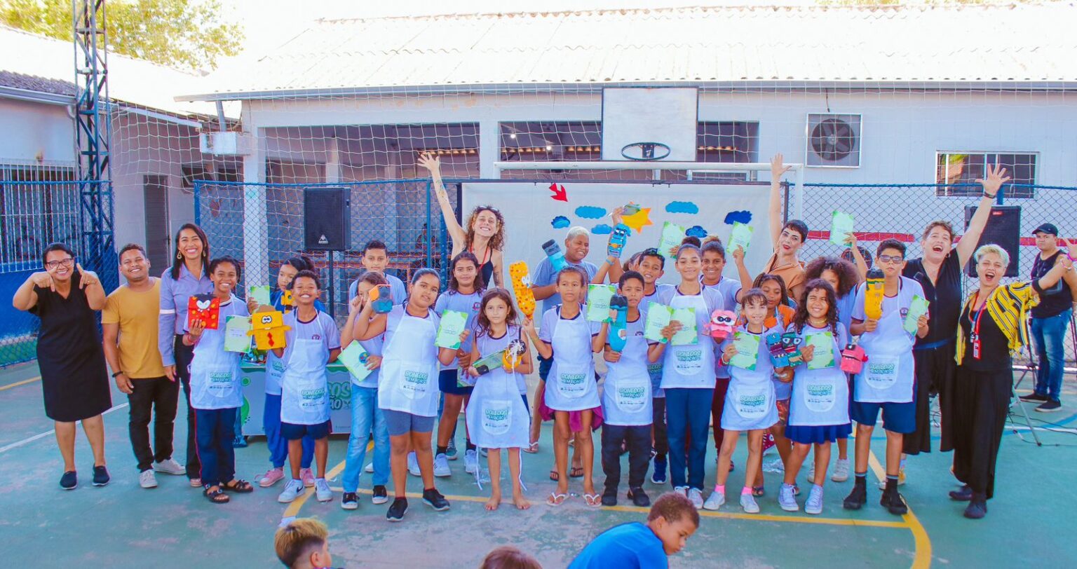 Explorando a Sustentabilidade: Oficinas de Teatro de Bonecos em Aracruz (ES)