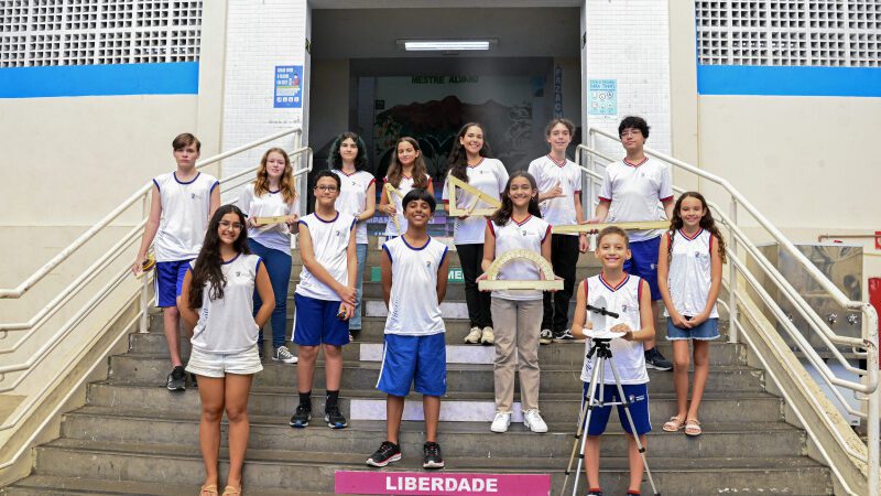 Educação: estudantes conquistam medalhas e menções honrosas em olimpíada