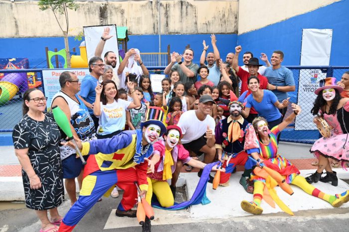 Moradores da Ilha do Príncipe recebem Praça e Parque kids