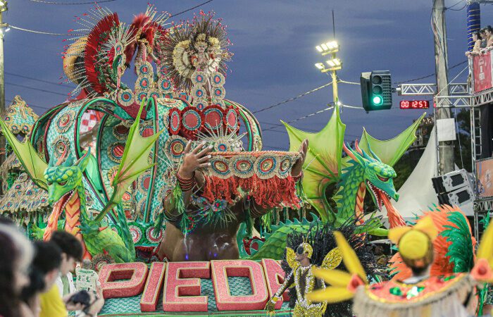 O Carnaval do Brasil começa em Vitória