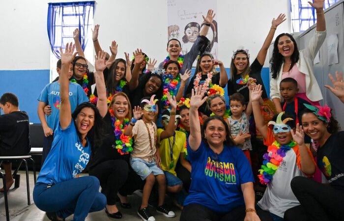 Vitória amplia atendimentos para pessoas com autismo