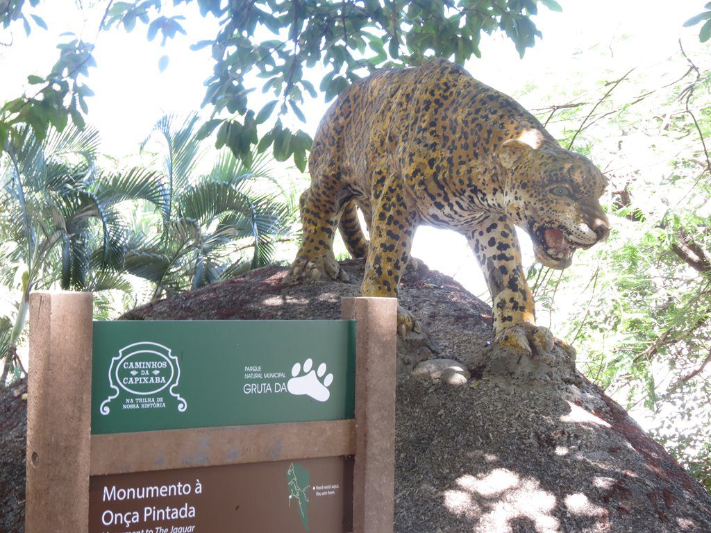 Gruta da Onça: grupo de mulheres participou de visita guiada nesta terça (26)