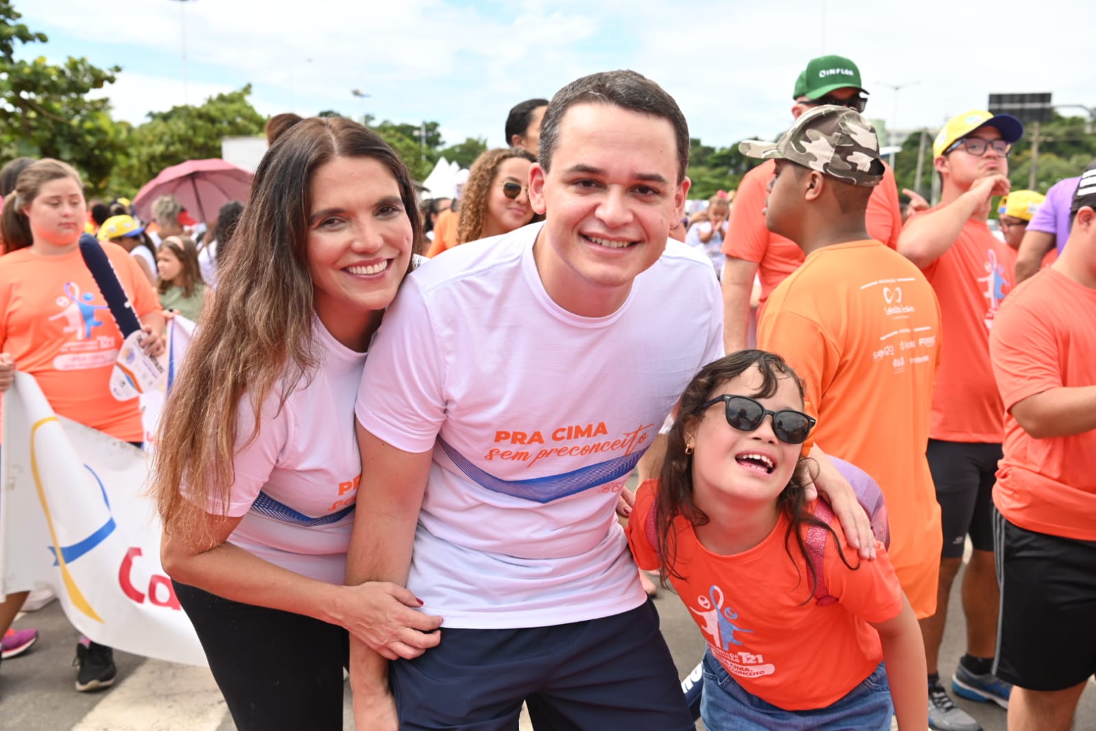 Pazolini e Vitória Down: Juntos na Caminhada pela Inclusão em Camburi