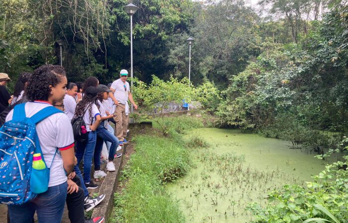 Parque da Fonte Grande recebe crianças para expedição em trilhas e nascentes