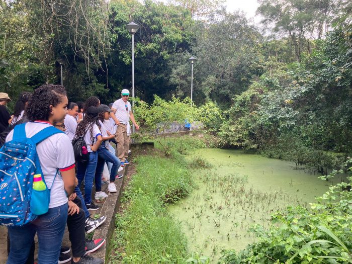 Parque da Fonte Grande recebe crianças para expedição em trilhas e nascentes