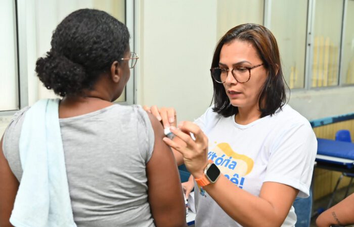 Vitória disponibiliza mais 800 vagas para vacinação contra gripe e dengue