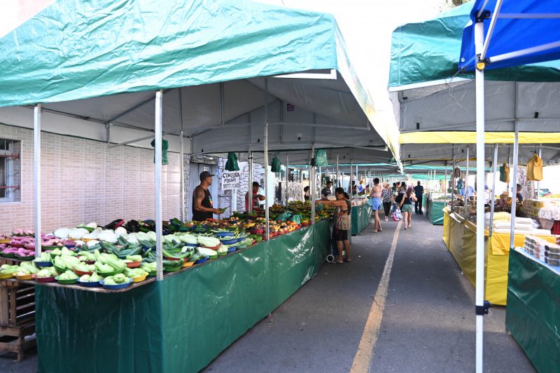 Feira da Gente: novas barracas otimizam trabalho em feiras livres de Vitória