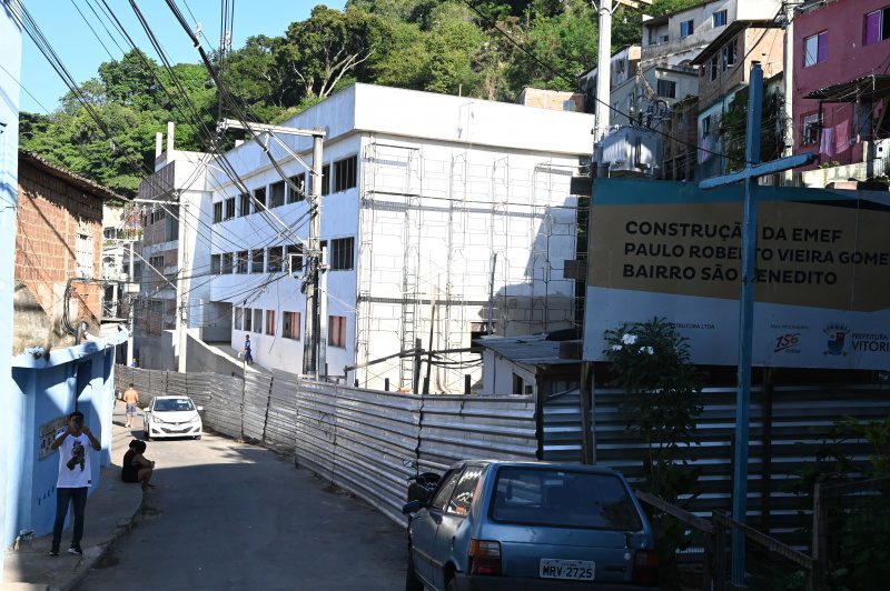 Nova sede da Emef Paulo Roberto Vieira Gomes já está em fase de acabamento