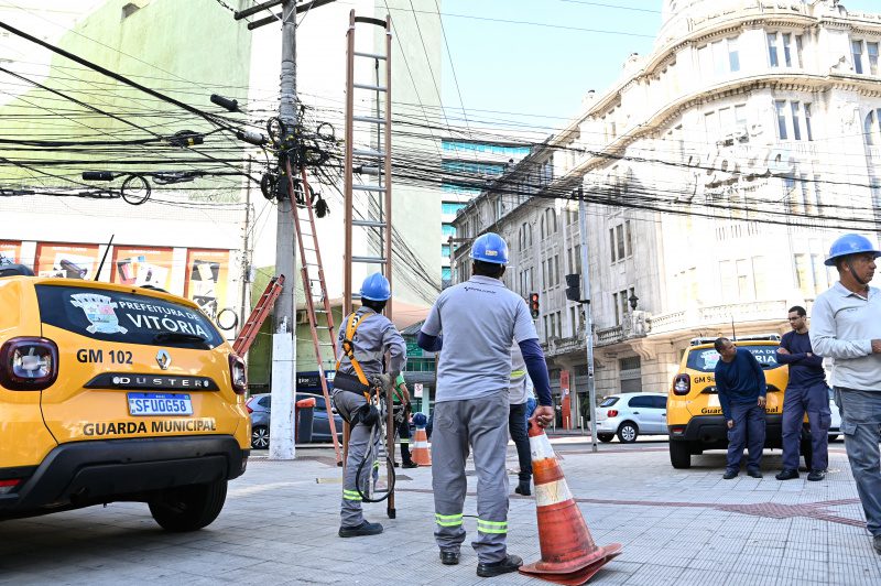 Prefeitura e EDP se unem numa ação para combater instalações clandestinas