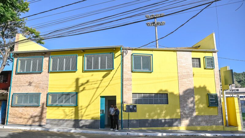 Futfavela, oficinas de fotografia e de maquiagem de graça na Casa da Juventude