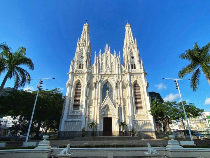 Catedral Metropolitana de Vitória terá missas e shows até domingo