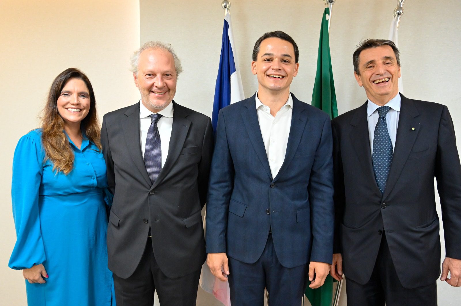 Pazolini recebe Embaixador da Itália no Brasil