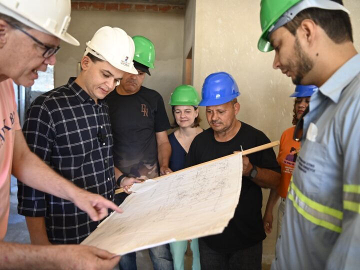 Pazolini visita as obras do novo CRAS do Território de Itararé!