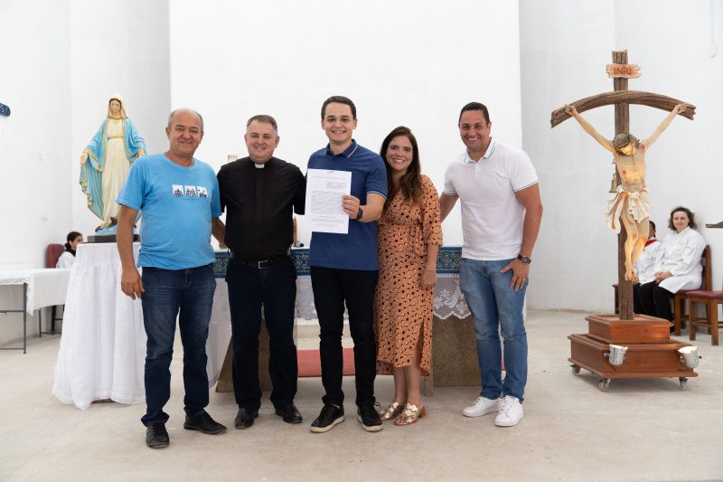 Concessão de terreno à Paróquia Sagrada Família é renovada pela Prefeitura de Vitória, no bairro Jardim Camburi