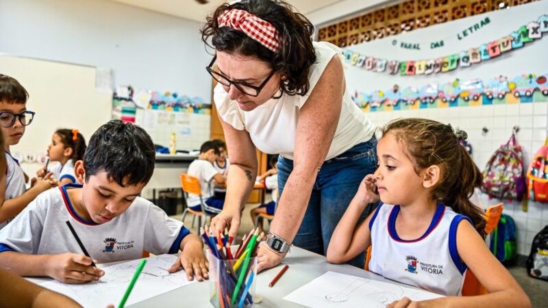 Vitória automatiza remanejamento escolar e dá passo rumo à modernização educacional