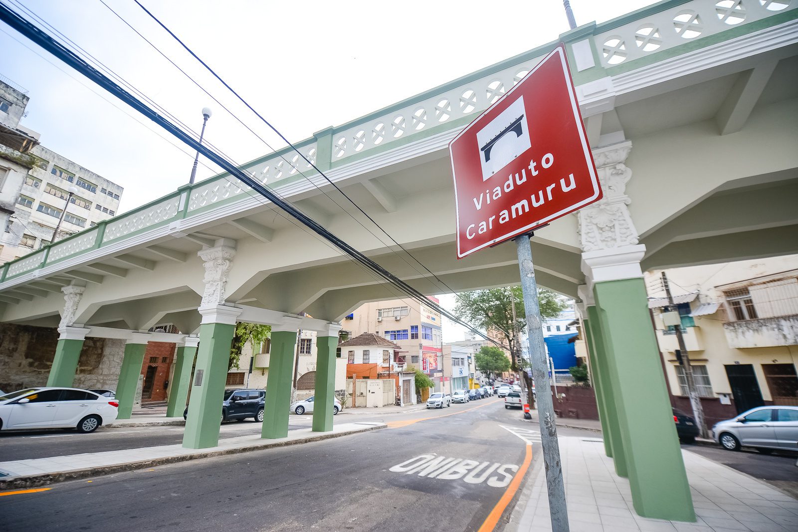 Viaduto Caramuru: Um Marco Histórico do Centro de Vitória