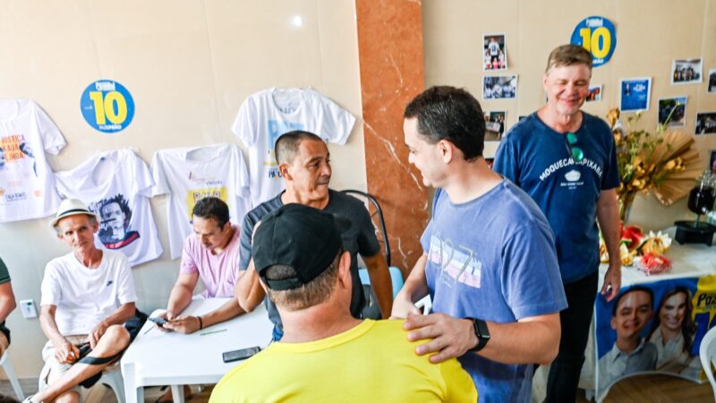 Prefeito Lorenzo Pazolini recebe homenagem em almoço com lideranças comunitárias