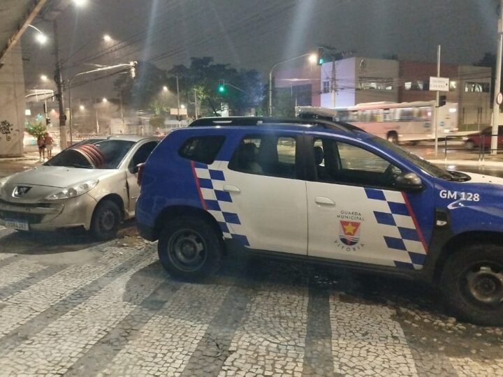 Guarda Municipal de Vitória detém assaltantes e recupera veículo de motorista de aplicativo