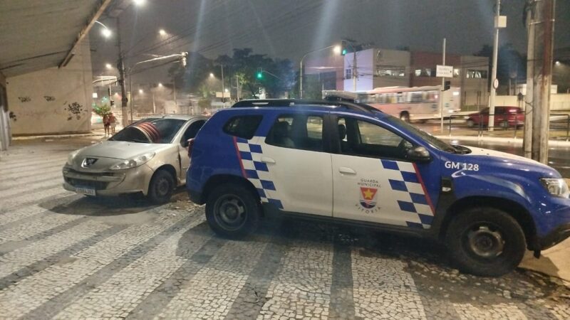 Guarda Municipal de Vitória detém assaltantes e recupera veículo de motorista de aplicativo